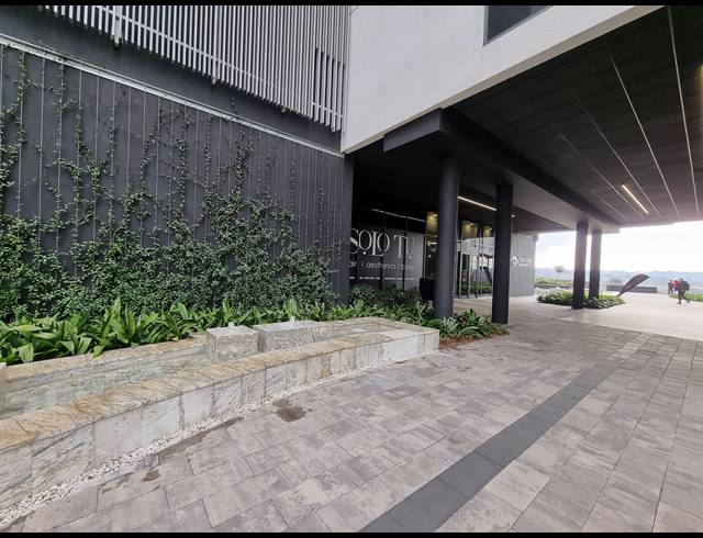 1,151M² OFFICE TO LET IN GLENADRIENNE